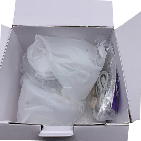 Lansinoh DiscreetDuo Wearable Breast Pump Hands Free BPA Free NEW in Box - Picture 5 of 5